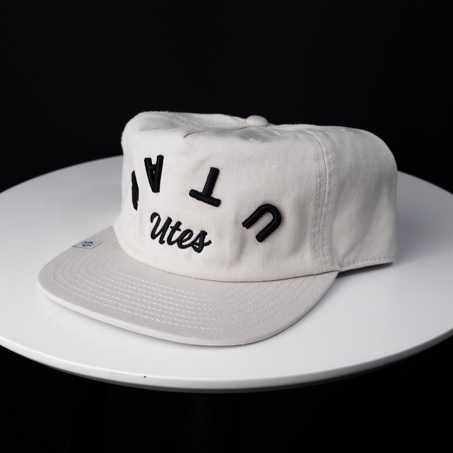THE FLIPPED UTAH HAT (UNSTRUCTURED BONE)
