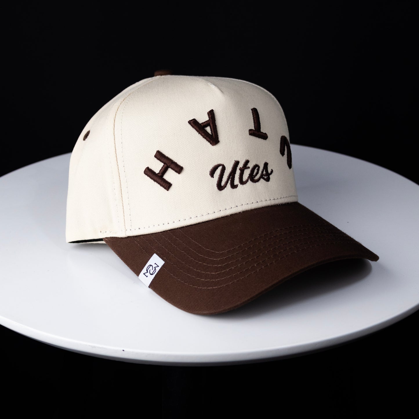 THE FLIPPED UTAH HAT (CREAM & BROWN)