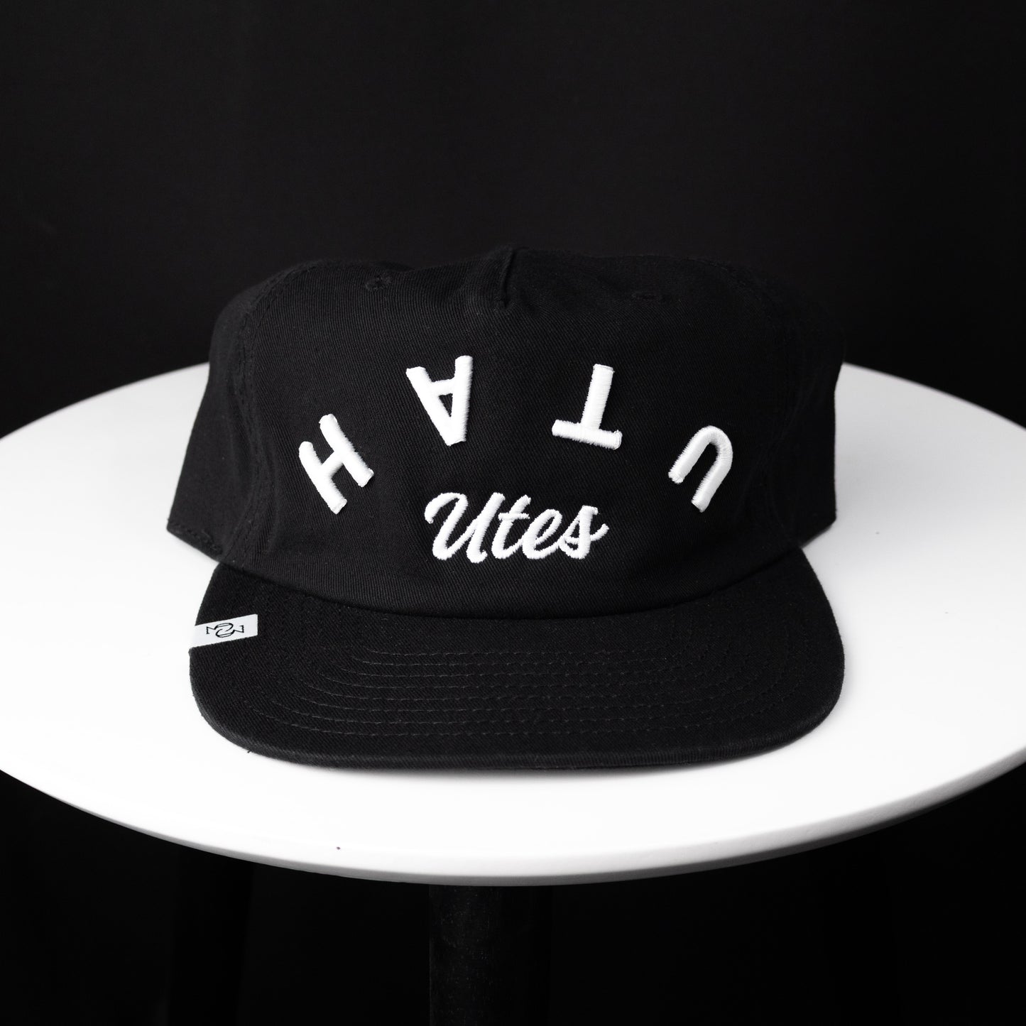 THE FLIPPED UTAH HAT (UNSTRUCTURED BLACK)