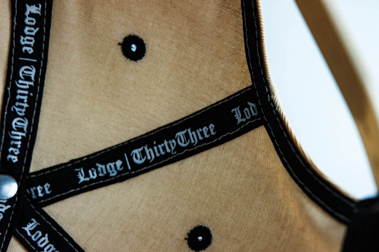 THE THIRTY THREE SKI CLUB HAT (CREAM & CAMO)