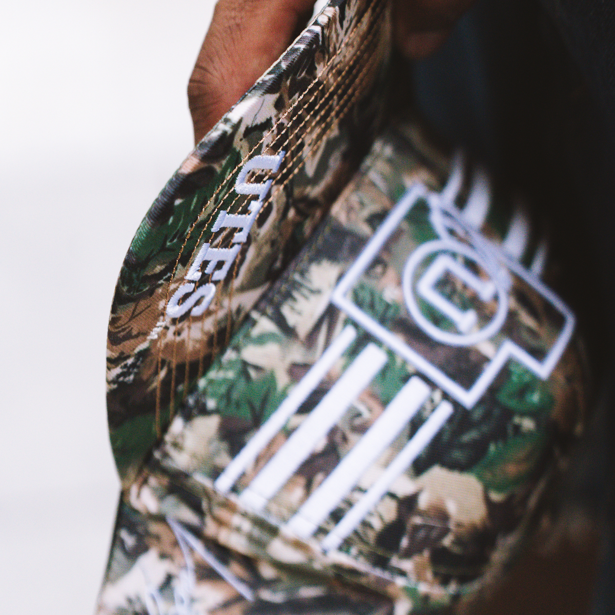 DEVON DAMPIER x LODGE33 UTES HAT